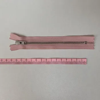 Zip Zip YKK, světlerůžový 14 cm