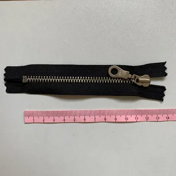Zip Zip YKK, černý 12CM