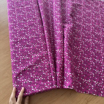 Bavlněné plátno/popelín sakurové kvítky na fuchsiové