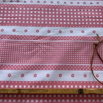 Romantické růžové bavlněné plátno