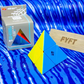 Hlavolam Pyraminx 2 vrstvy (YJ) - hlavolam