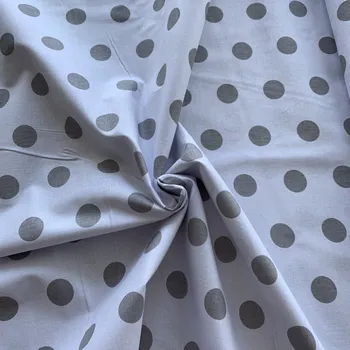 Bavlněné plátno bílé s šedými puntíky