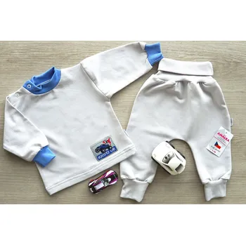 Kojenecká souprava AMÁLKA Elastická souprava teplákovina, světle šedá Velikost: 80