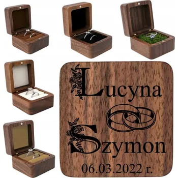 Obraz Čtvercová elegantní dřevěná krabička na prstýnky - svatba + gravírování hnědé