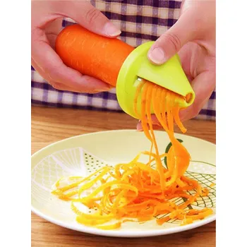 Kuchyňská škrabka Spirálový dekorativní škrabka na zeleniny a ovoce