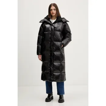 Péřová bunda Tommy Jeans DW0DW21615 černá 99X, vel. XL