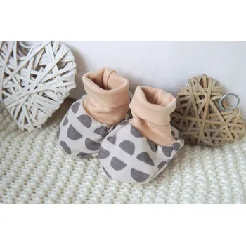 Kojenecké oblečení AMÁLKA Bavlněné kojenecké capáčky, béžové Velikost: 56-68