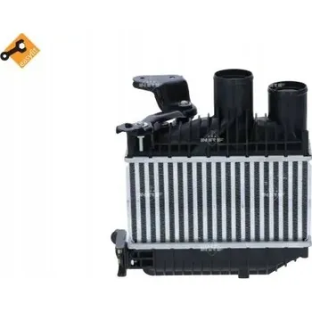 Chladič motoru NRF 30856 Chladič stlačeného vzduchu (Intercooler)
