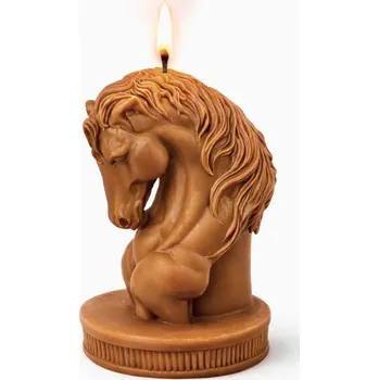 Svíčka Vonná svíčka Kůň | 200 g | Svíčkománie3D | Barva: Hnědá