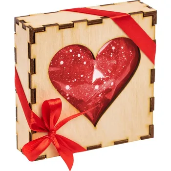 Čokoláda JANKOVO červené srdíčko plněné Lískovkou v KRABIČCE