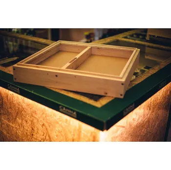 Krmítko stropní dřevěné (bez plastového výlisku) - Pokorný