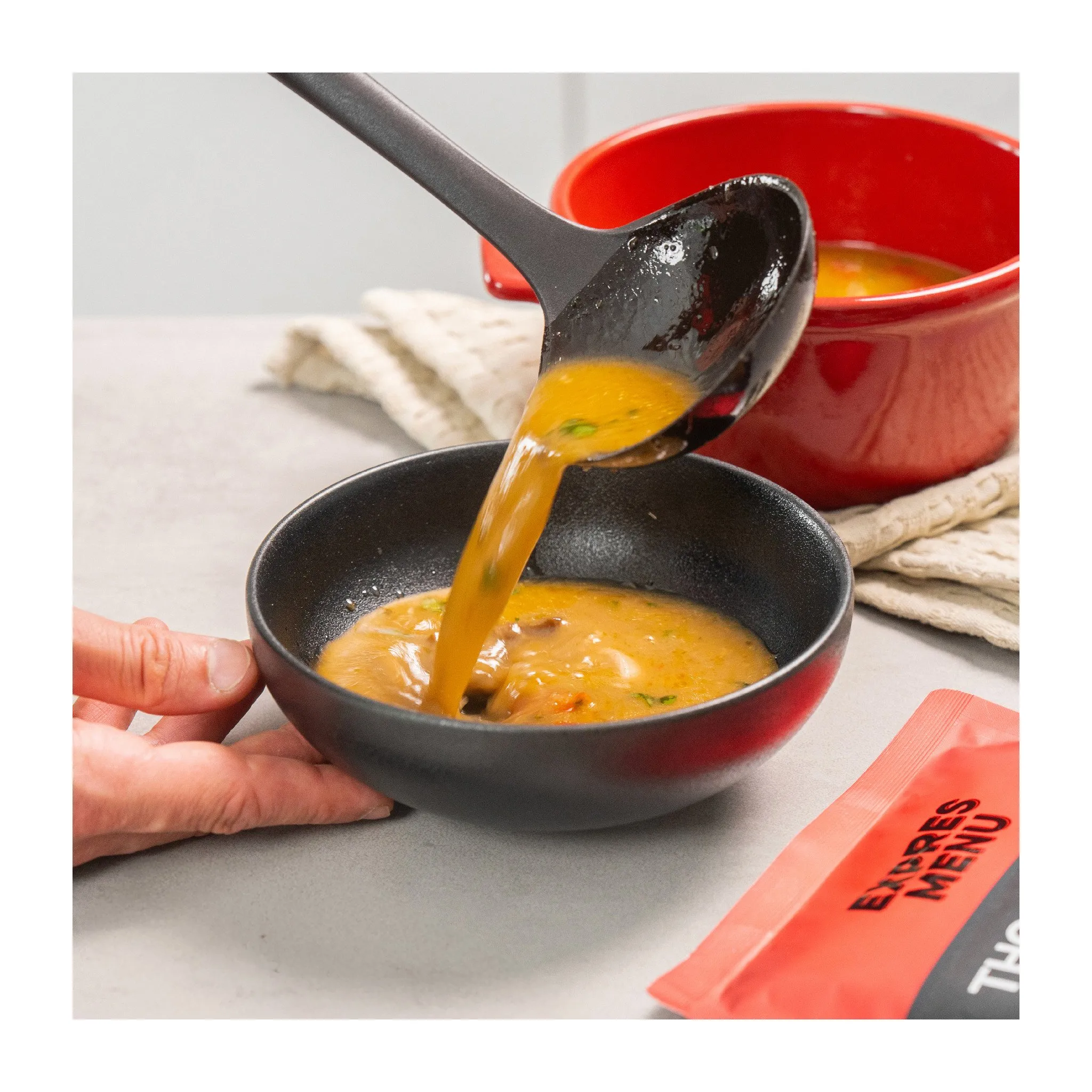 Fotografie 2 - Hotové jídlo EXPRES MENU Tom Kha Gai kokosová polévka s kuřecím masem 600 g