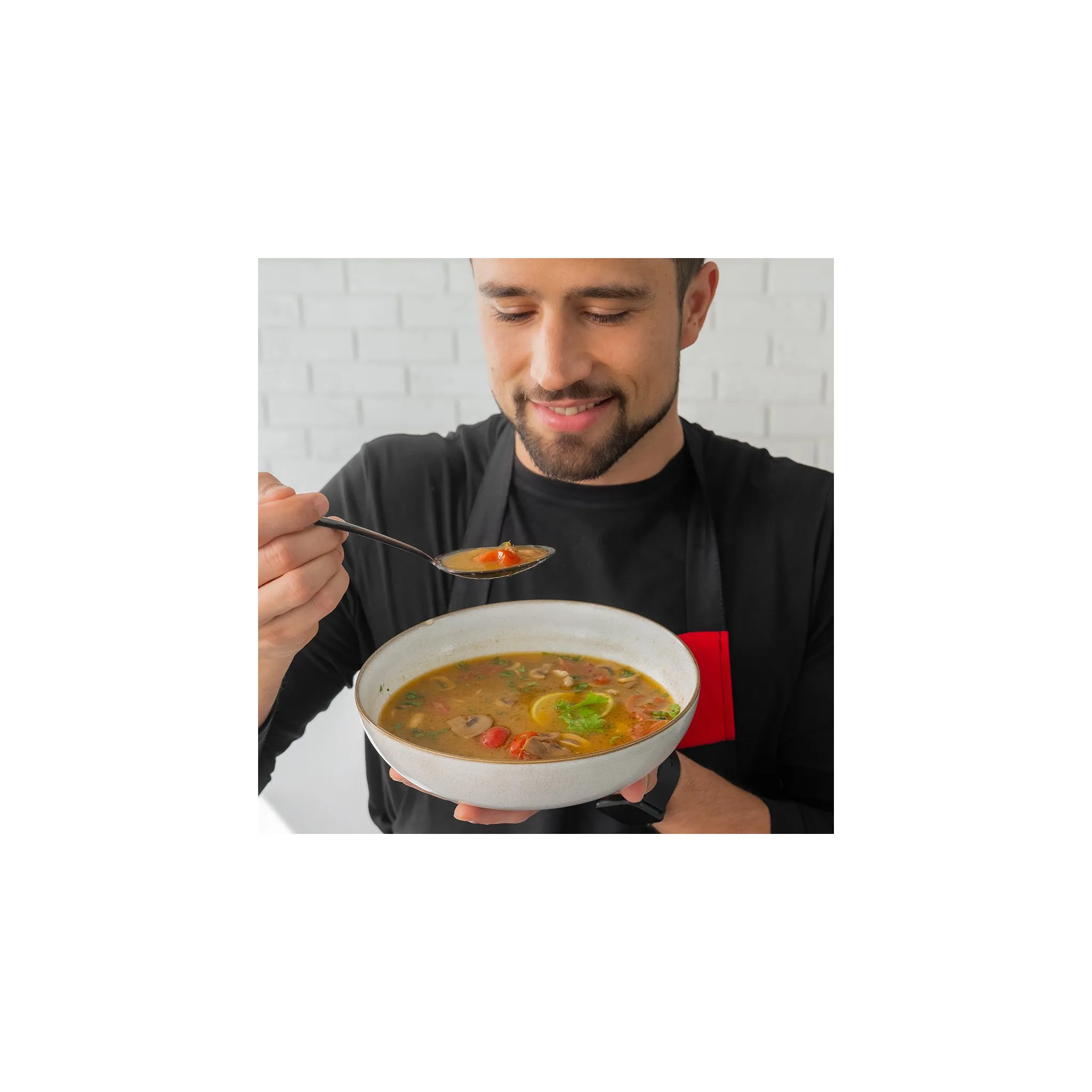 Fotografie 3 - Hotové jídlo EXPRES MENU Tom Kha Gai kokosová polévka s kuřecím masem 600 g