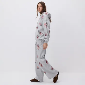 Dámské kalhoty Reserved - Kalhoty s ozdobnou výšivkou - světle šedá - 015HT-09X - 015HT-09X-L