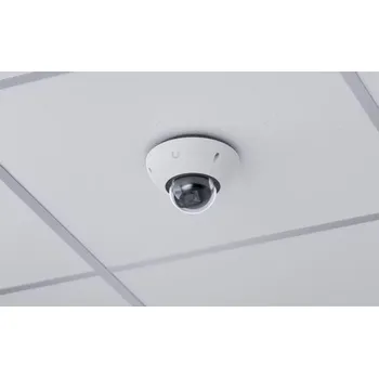 Bezpečnostní kamera UBNT UVC-G6-Dome - UniFi Video Camera G6 Dome bílá