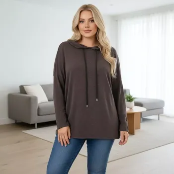 Dámské oblečení Dámský svetr s kapucí hnědý 1980