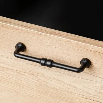 Nábytkové kování In-Design Nábytková úchytka Siena černá matná