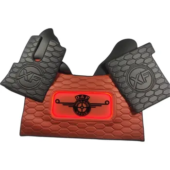 Ochranný autopotah Podlaha DAF XG, XG+ (odpružená/pevná)- hnědá/černá + červené podsvícení