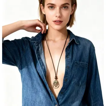 Souprava šperků B-TOP Designový vintage náhrdelník s motivem lístku na šňůrce