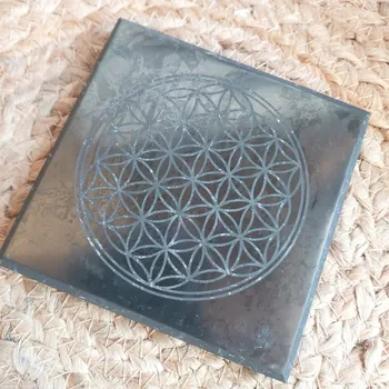 Šungit Destička Květ života 10x10cm, leštěná