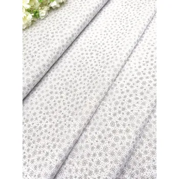 Látka 100% bavlna - drobné kytičky hnědé na pavučinkách