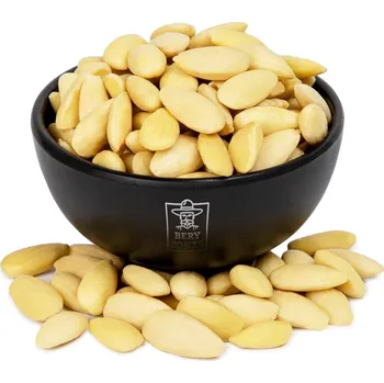 Bery Jones Mandle loupané 250g