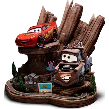 Figurka Cars - Lightning McQueen and Tow Mater - Deluxe Art Scale 1/10
