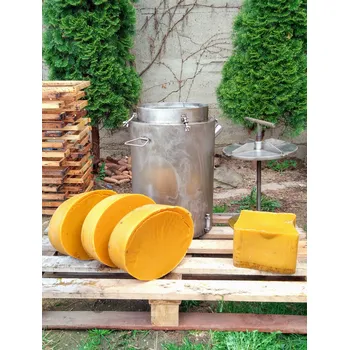 Vařák na vosk nerez 35L Vařák 35 l s lisem: Převodem + Dárek zdarma Sáček na vosk velký