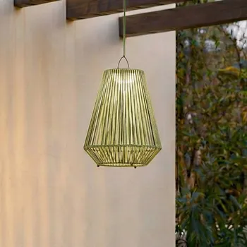 Venkovní osvětlení Lindby LED solární závěsná lampa Austas, zelená, Ø 32 cm, USB, IP54 - Držák – Ø 11,2 cm, výška 1,9 cm zelená, černá 1 x 2,7 W LED - Doprava zdarma