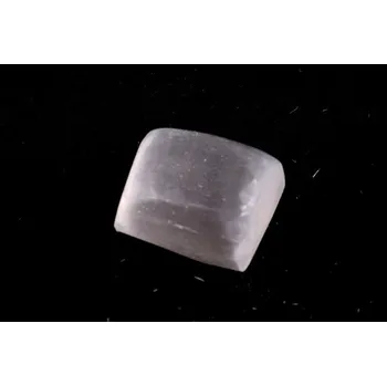 Přírodní kámen Kabošon White Selenite č.8465 (17x15x9mm)