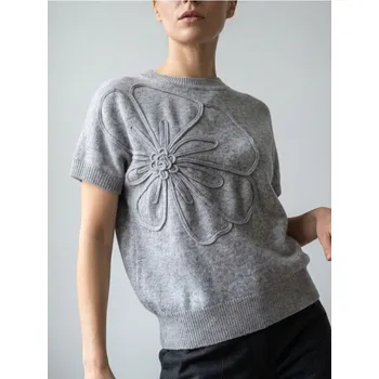 Dámský svetr Sinsay - Svetr bez rukávů s reliéfním květem - šedá - 125IJ-09M - 125IJ-09M-M