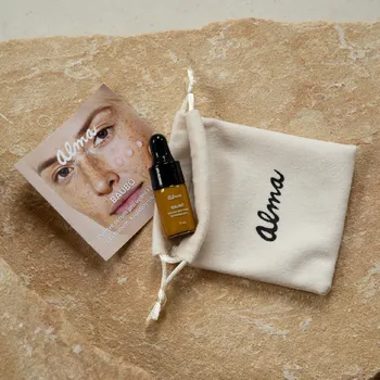 Pleťové sérum BAUBÓ - Pleťové sérum pro velmi křehkou pleť s Ectoinem, kadidlovníkem a ovsem - vzorek 3 ml vzorek 3 ml