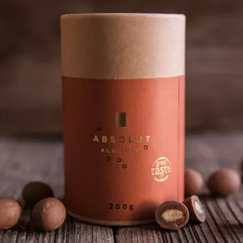 Čokoláda Sablio Pražené mandle v nugátu a mléčné čokoládě