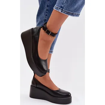 Dámské polobotky Dámské polobotky na platformě s páskem Černé Belvissa 41