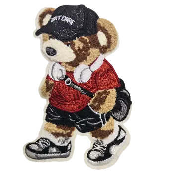 Nášivka Nášivka - medvěd se sluchátky (11,5 x 18,0 cm)