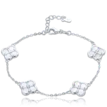 MINET Stříbrný náramek čtyřlístky s bílou perletí