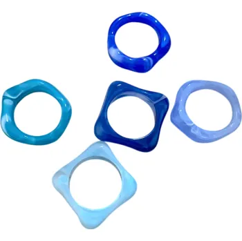 Prsten Sada 5 ks pryskyřičných prstýnků Nepravidelné tvary Modrá sada Akrylové cestovní prstýnky pro ženy Estetický módní doplněk