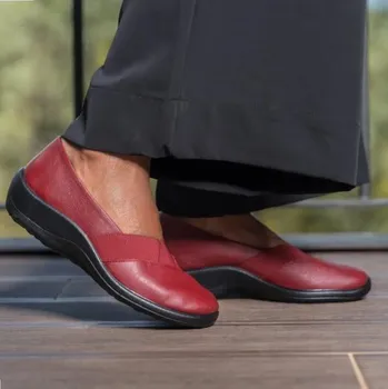 Dámské baleríny Dámské baleríny Arcopedico 4836 J66 červená Barva: cherry, Velikost: 39