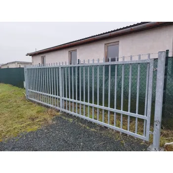 brána Dvoukřídlá ocelová brána 2×240 cm, výška 150 cm – žárový zinek