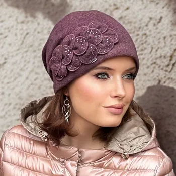 Čepice Krumlovanka Dámská zimní čepice 100% vlna - fialová melange W-0198/506M