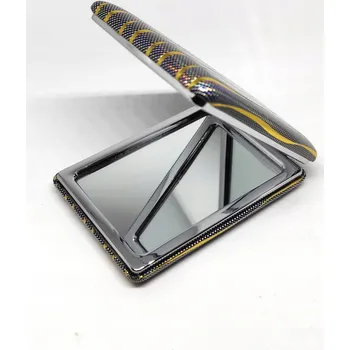 Kosmetické zrcátko Kapesní zrcátko, vícebarevné Berilo