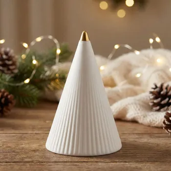 Vánoční dekorace Porcelánová vánoční figurka ALTOM DESIGN stromek 15 cm bílá