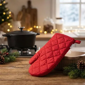 Chňapka Bavlněná prošívaná kuchyňská chňapka ALTOM DESIGN ZIMOWE MARZENIA 28 cm červená