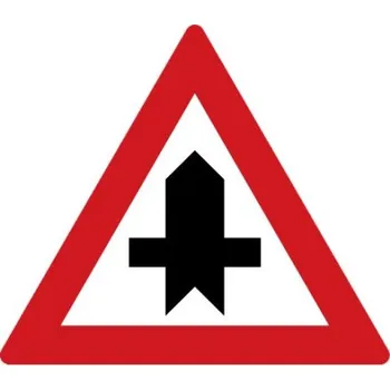 Dopravní značení Dopravní značka P1 - Křižovatka s vedlejší pozemní komunikací