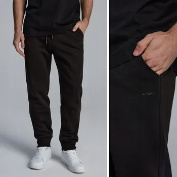 Diverse pánské tepláky černé barvy, velikost M