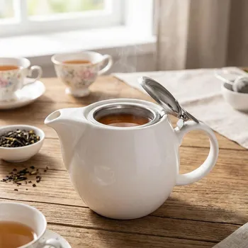 Konvice na čaj Porcelánová konvice s filtrem ALTOM DESIGN REGULAR 480 ml krémová