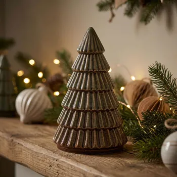 Vánoční dekorace Vánoční figurka porcelánový stromeček ALTOM DESIGN 14 cm hnědo-zelený