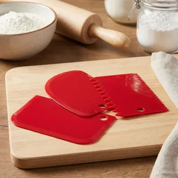 Kuchyňská stěrka Cukrářské stěrky na těsto ALTOM DESIGN červené 3 ks