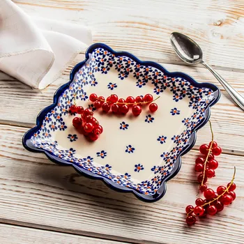 Talíř Keramický talíř / podšálek Bolesławiec 16 x 16 cm - dek. 882A