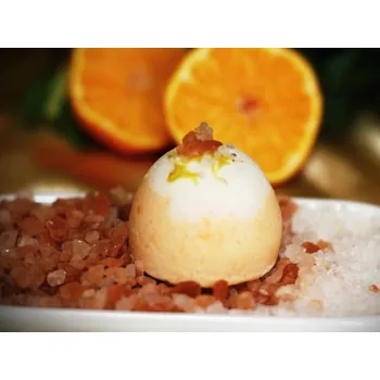 Koupelová pěna Pomerančová šumivá bombička s himalájskou solí do koupele 25g